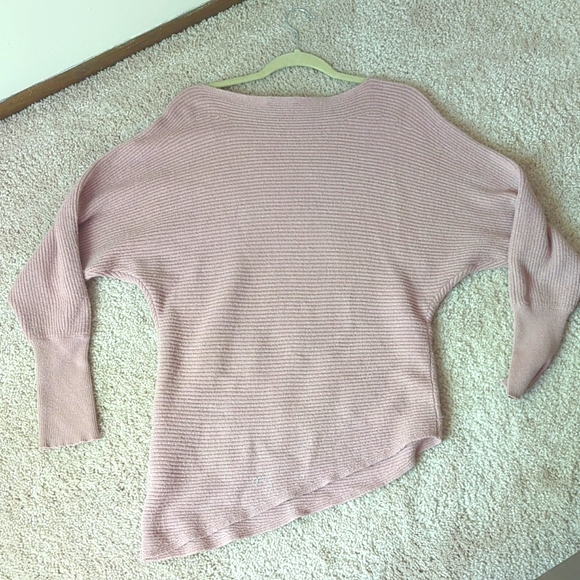 Link pink Express Sweater - Picture 5 of 5